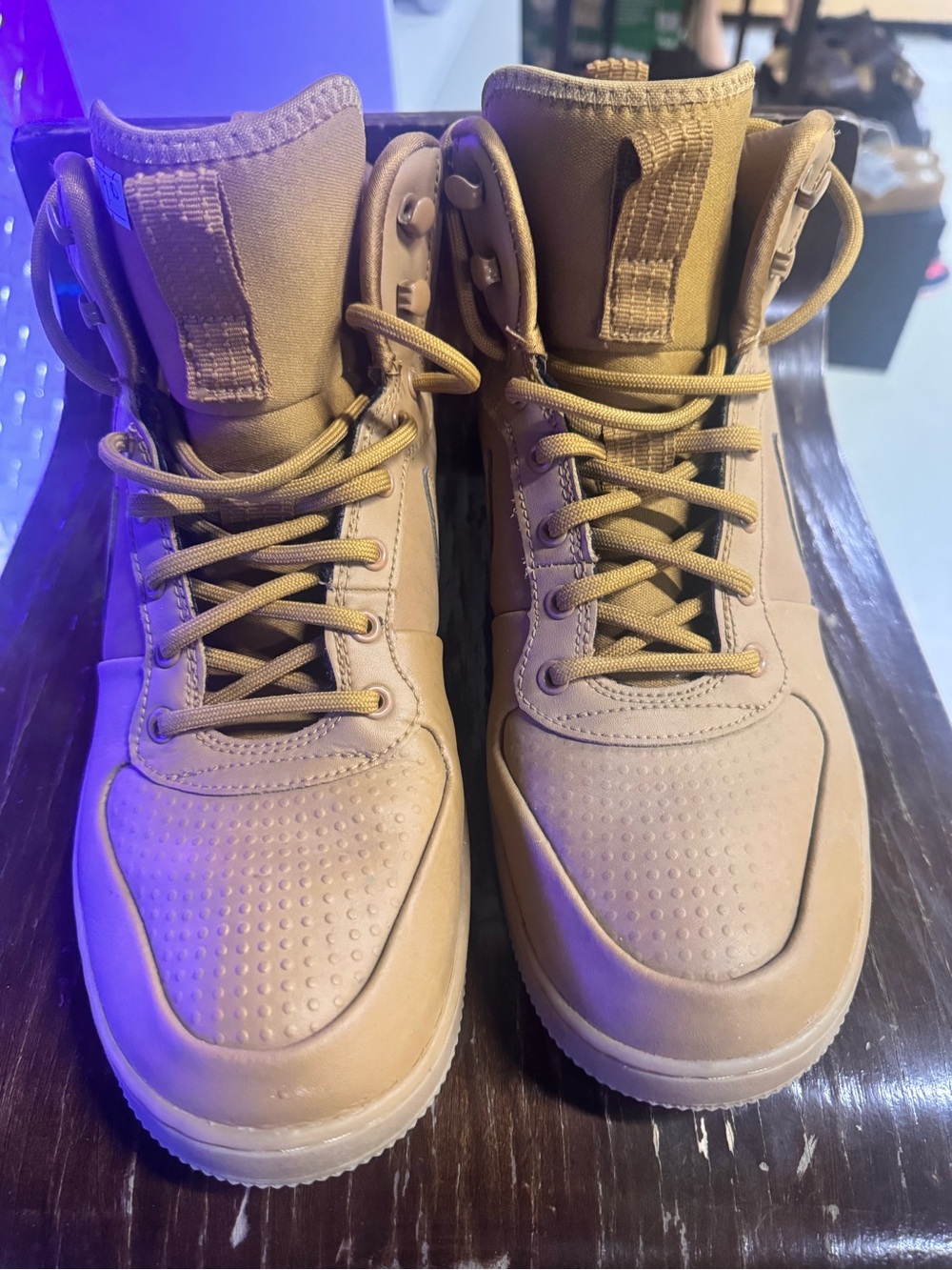 Nike Men's High-Top Boots in Tan